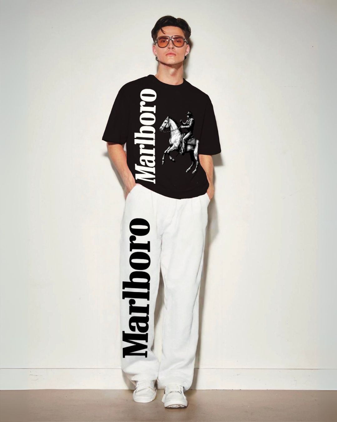 MEN'S HORSE MB CORD BLACK AND WHITE