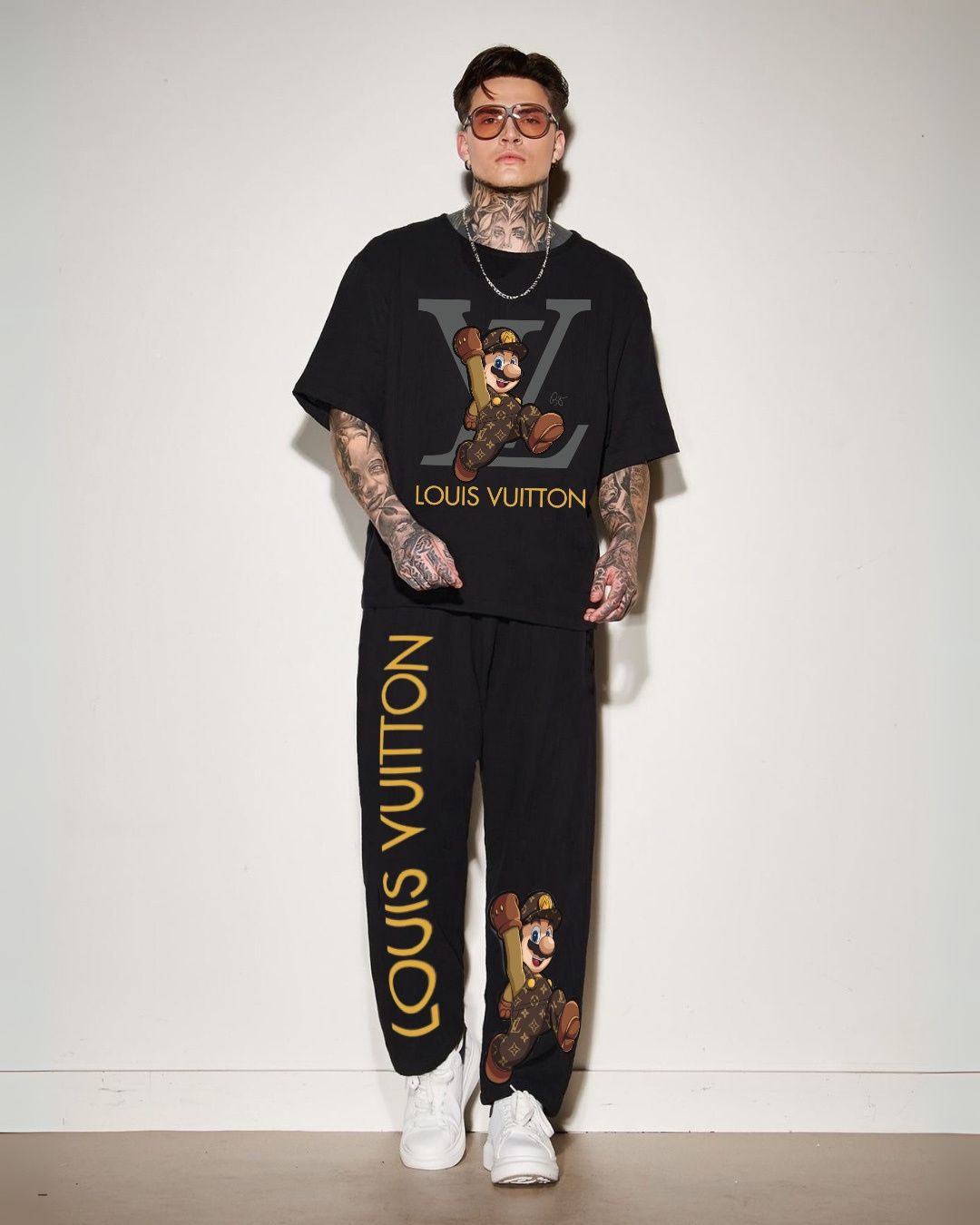 MEN'S LV MARIO CORDS (BLACK AND BLACK)