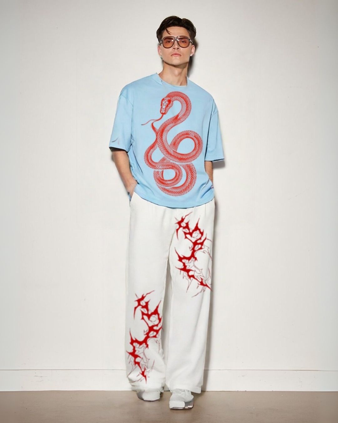 MEN'S RED SERPENT CORDS ( BLUE AND WHITE )