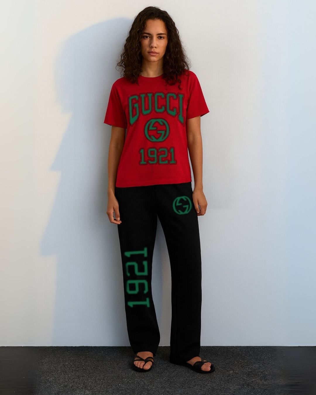 WOMEN'S GUCCI 1921 CORDS (RED AND BLACK)