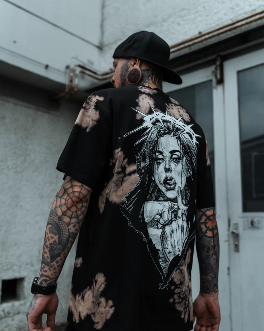 Finger Up Unisex Exclusive Oversized Tee - Black