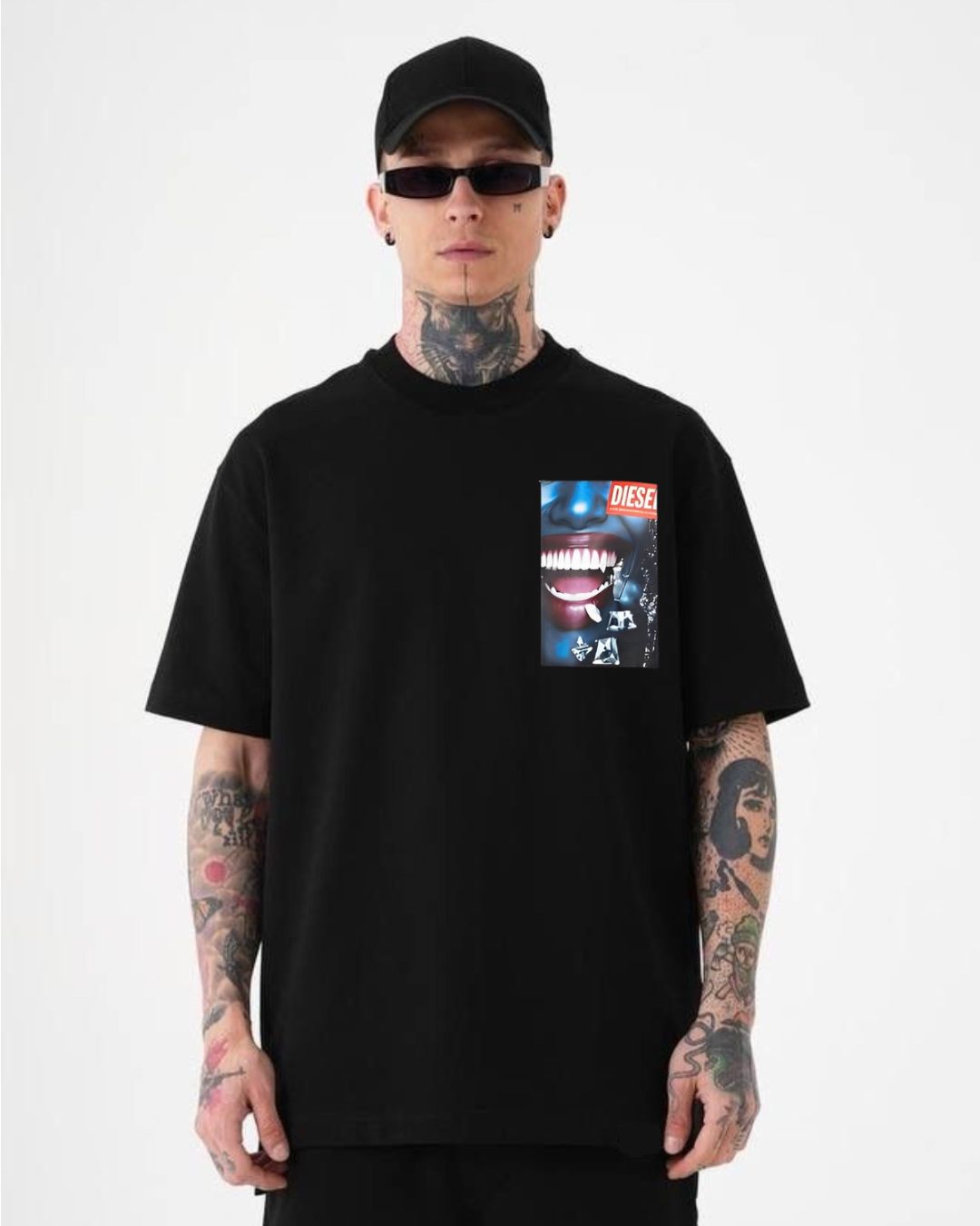 Loud Smile Unisex Exclusive Oversized Tee - Black(*)