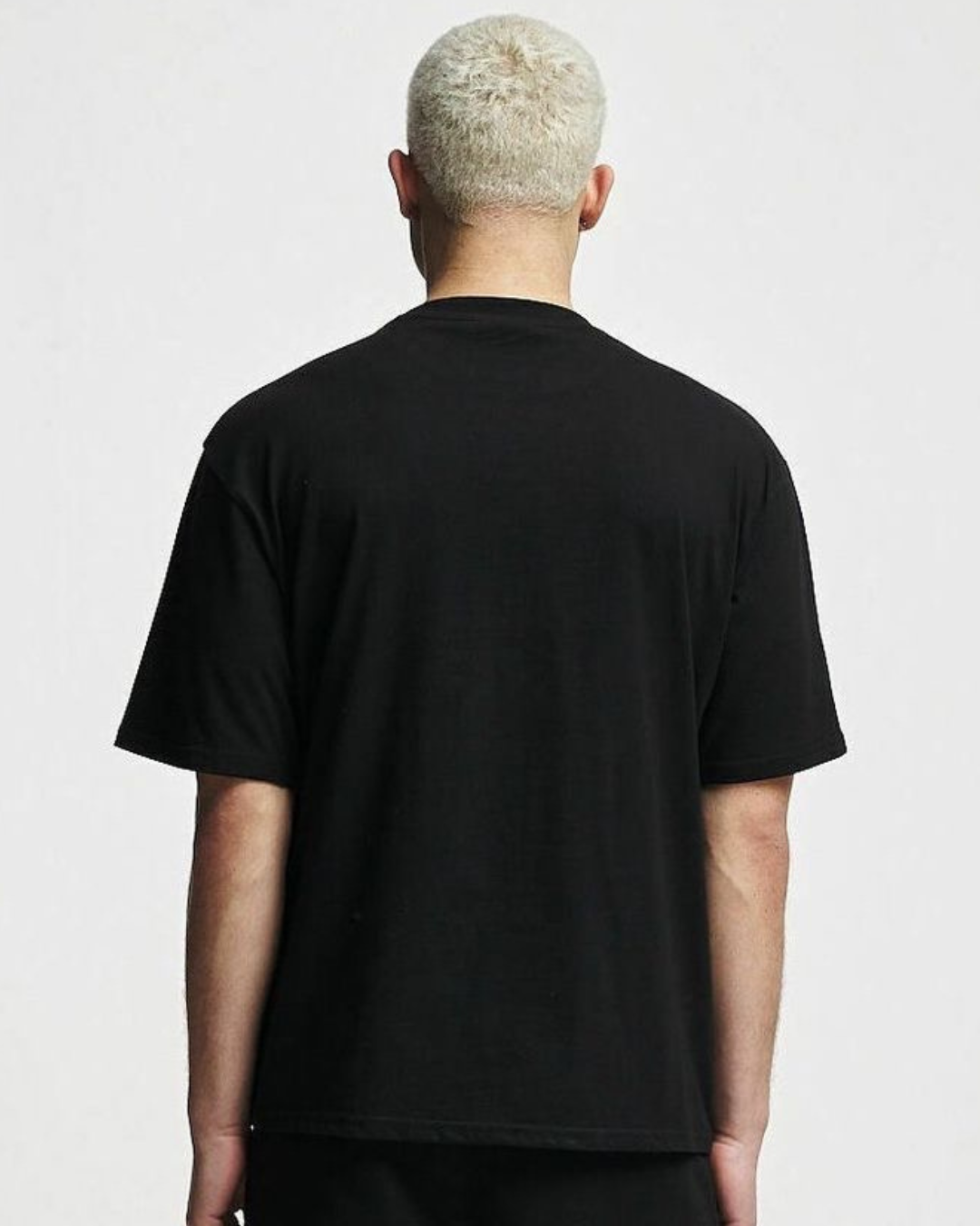 STUSSY BETTY  UNISEX EXCLUSIVE OVERSIZED TEE - BLACK