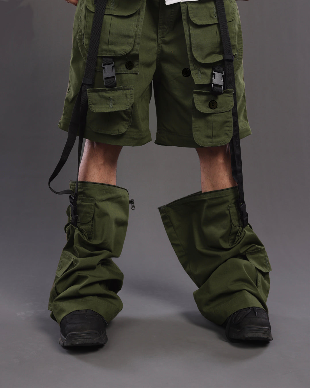 Olive MaxFlex Cargo Pants: Air Ease Commando Multi-Pocket Style